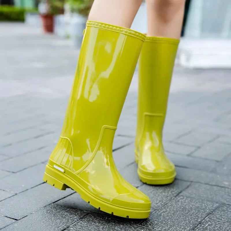 AquaCharm | Women’s Stylish Waterproof Casual Rain Boots