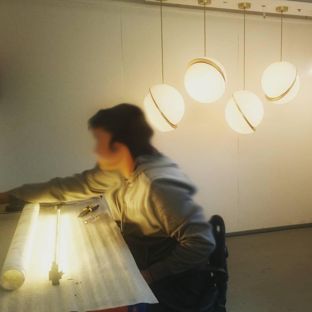 AstralAura – Crescent Moon Pendant Illumination 6