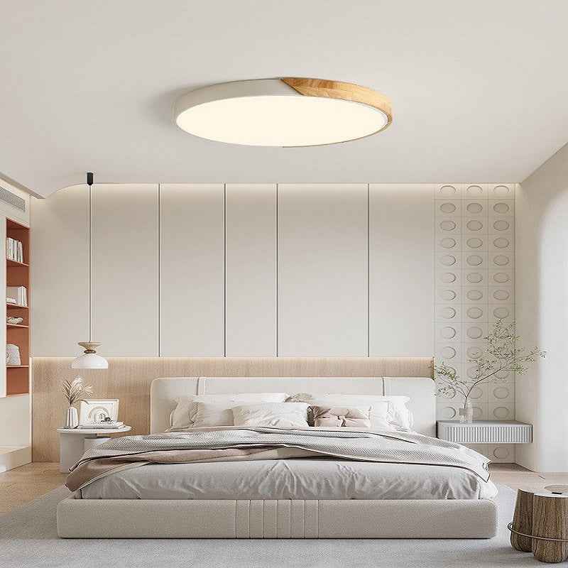 Elaris | Elegant Scandinavian-style Wooden Ceiling Lamp