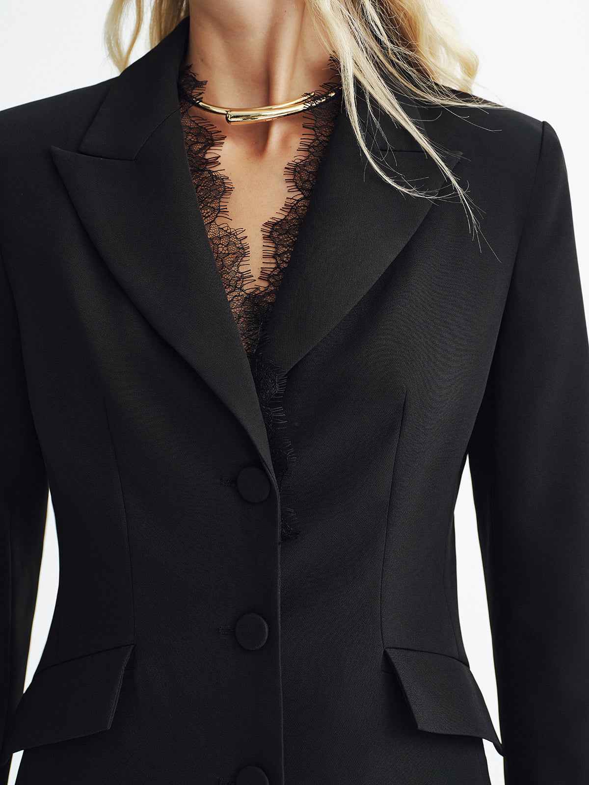 Everlee | Women’s Graceful Lace Detail Fitted Blazer
