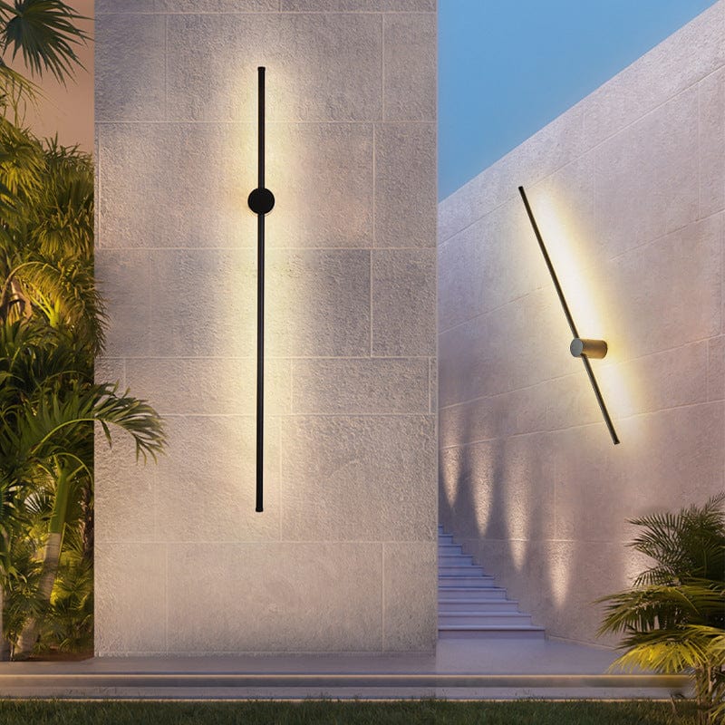 Klarvia | Luminous Line Outdoor Lamp for Modern Elegance 3