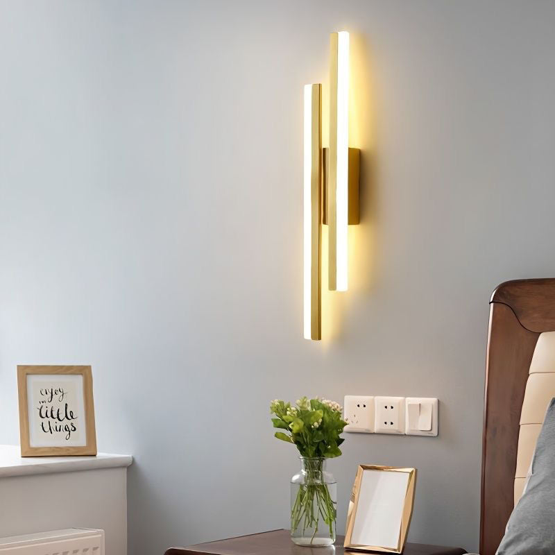 Lysira | Modern Simpilicty of this LED Wall Lamp 1