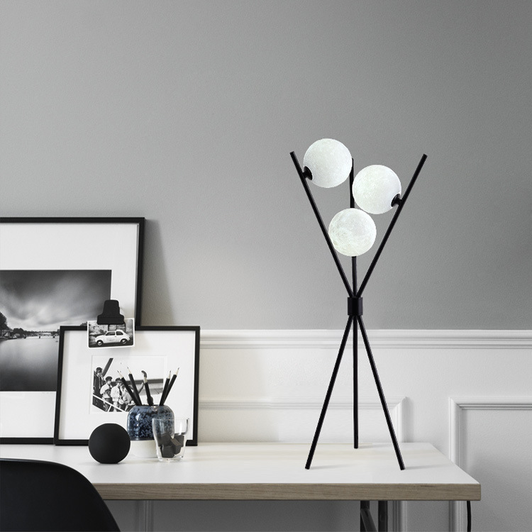 Melinor | Glowing Moon Floor/table Lamp 2