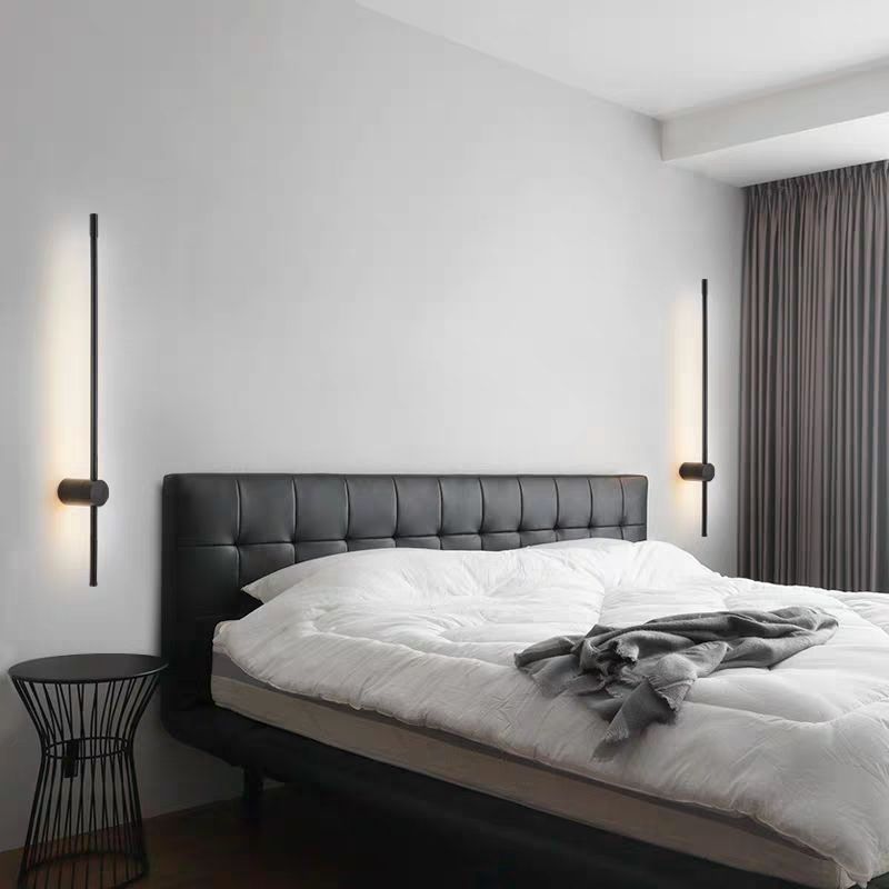 Rayvia | TImeless Linear Wall Lamp with its Sleek Lines 7