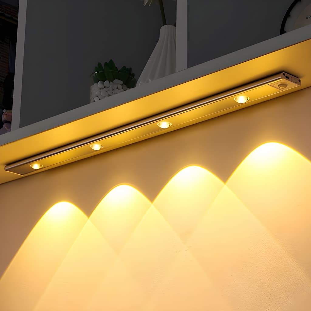 SmartBeam - LED Light Fixture with Motion Detection 9