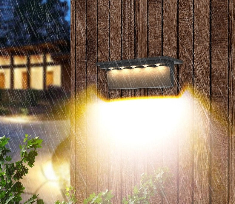 SmartGlow – Weather-Resistant Outdoor Light 3