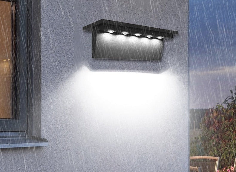SmartGlow – Weather-Resistant Outdoor Light 4