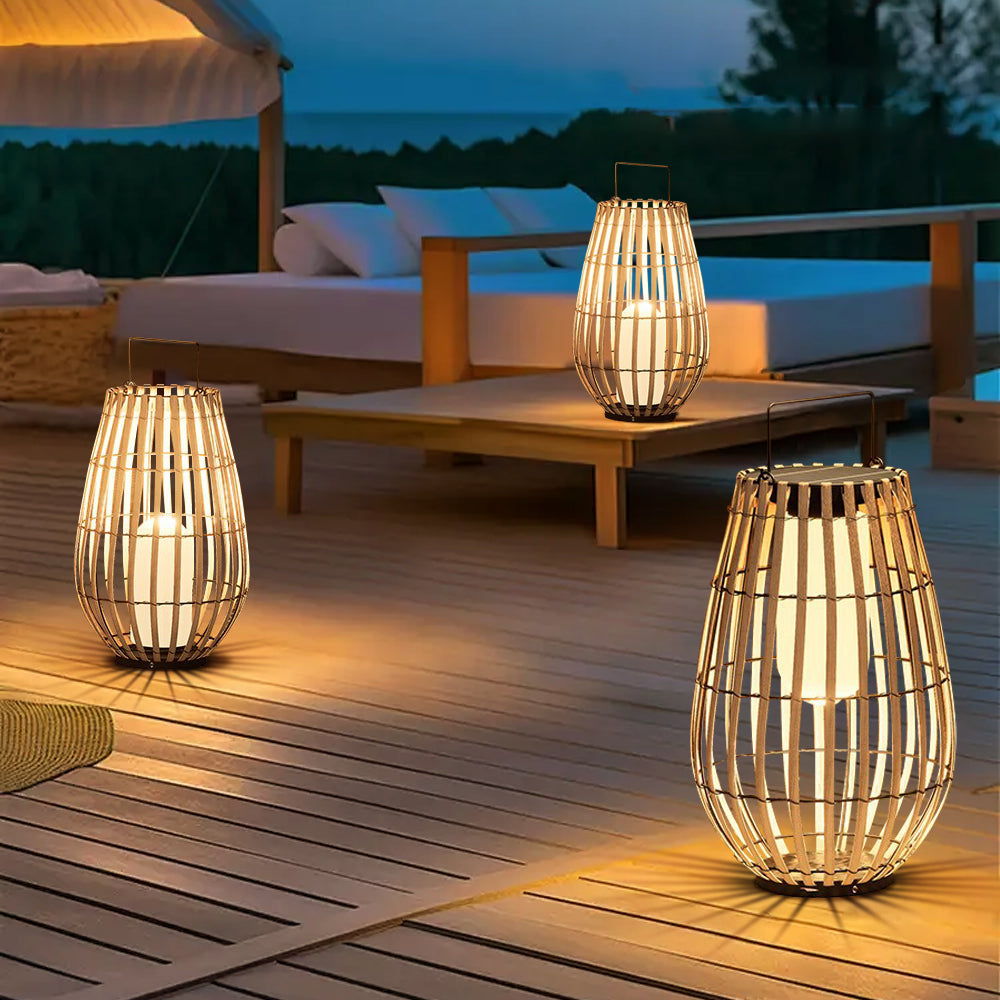Solarae | Minimalist Solar Patio Outdoor Lamp for Modern Interiors 3