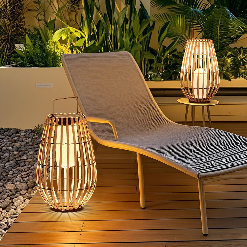 Solarae | Minimalist Solar Patio Outdoor Lamp for Modern Interiors 5