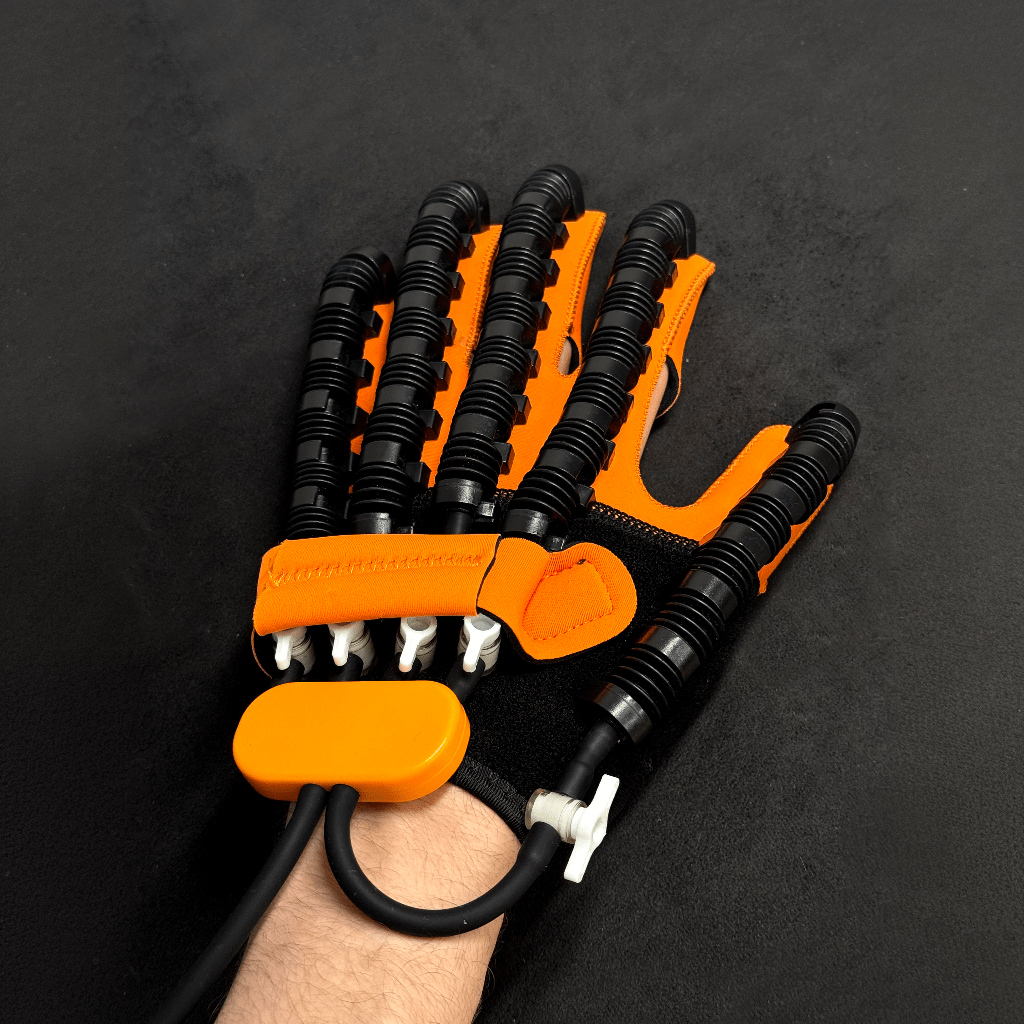 SyncroGrip | Automatic Exercise Glove for Hand Therapy and Strength Training 1