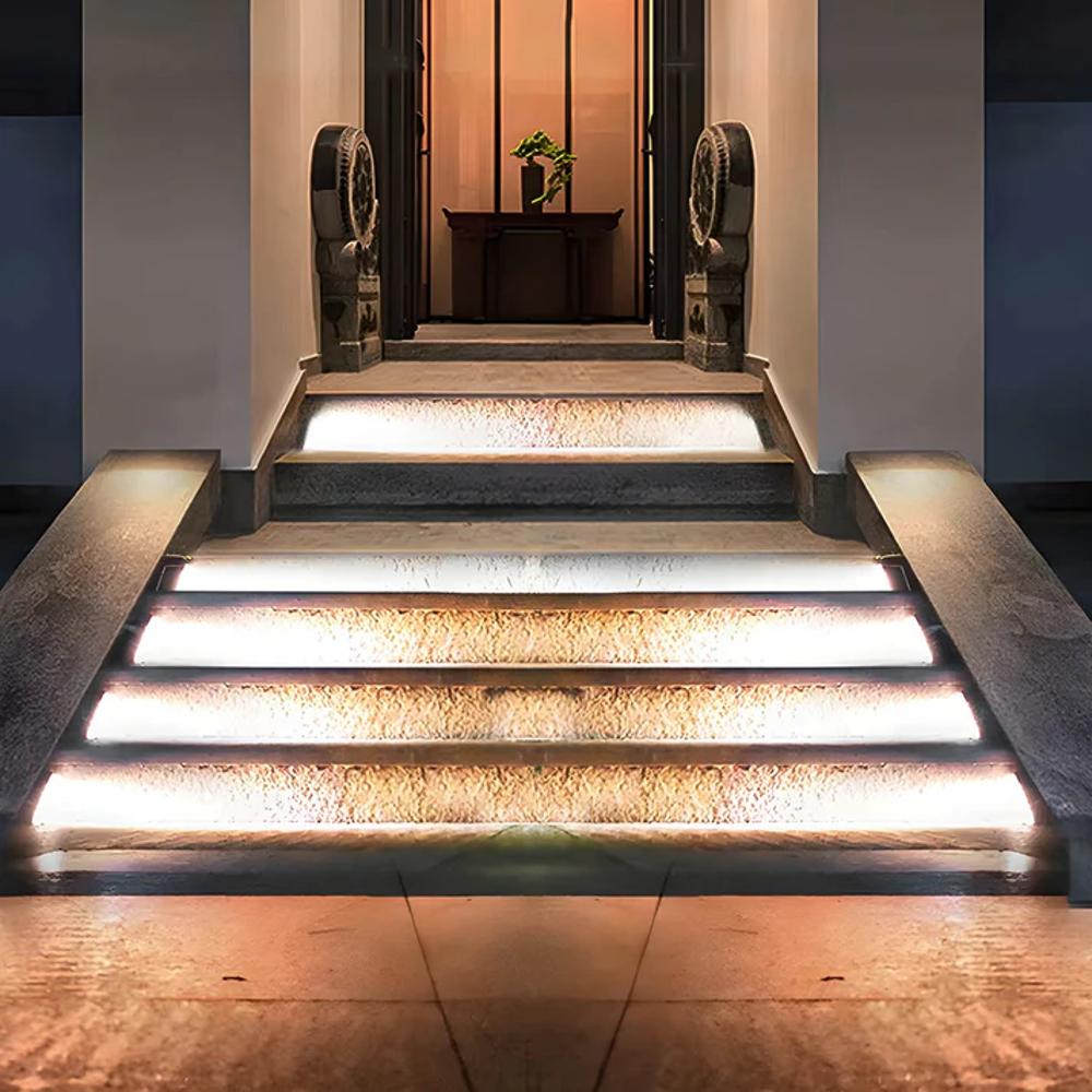 Ambros | Luminous Solar Lamps for Outdoor Stairs 4