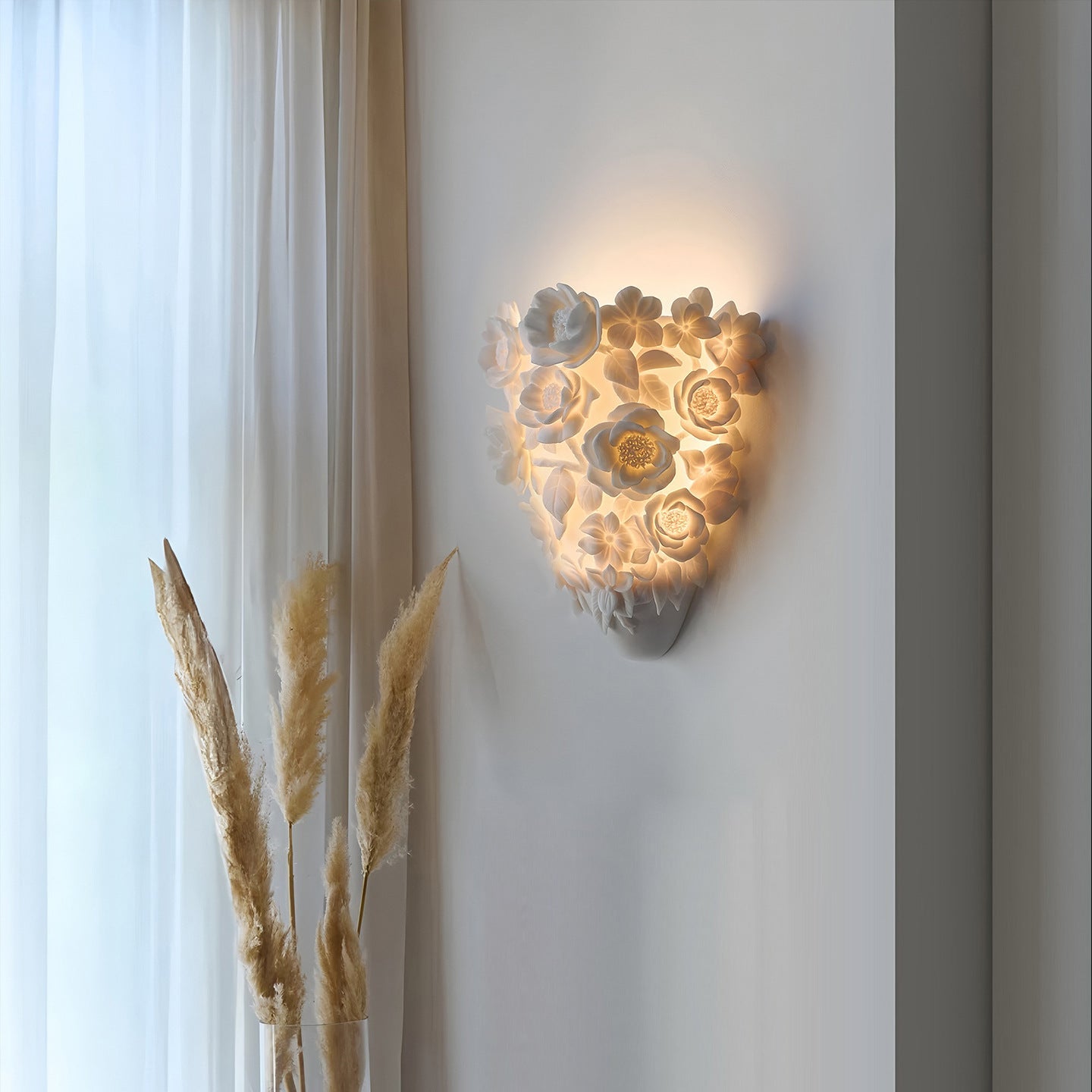 Ceramic Flower Wall Lamp 1