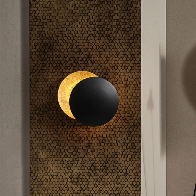 EclipseAura – Wall Lamp with Solar Eclipse Shape 3