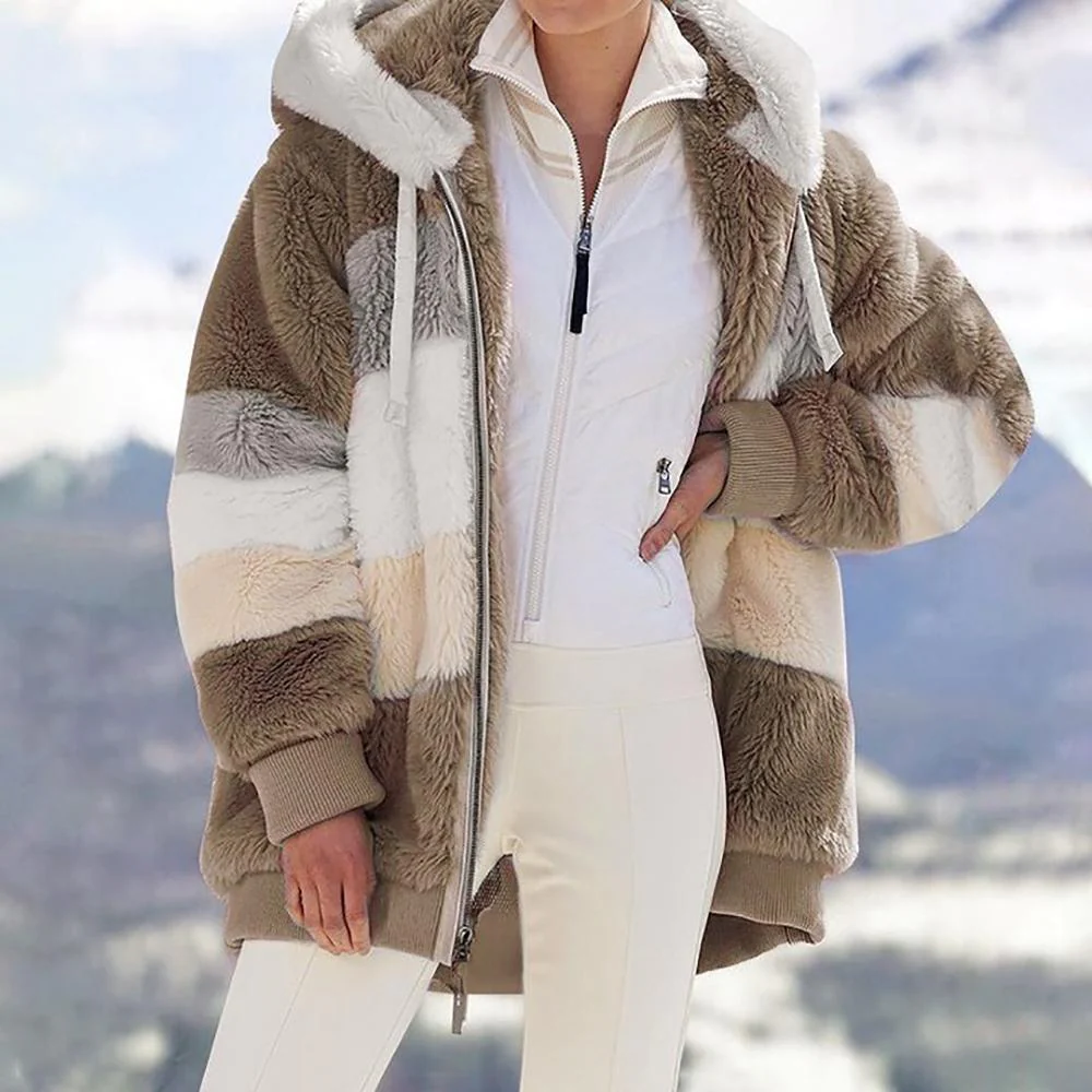 Giorgina | Women's Contrast Quilted Lambswool Winter Coat 1