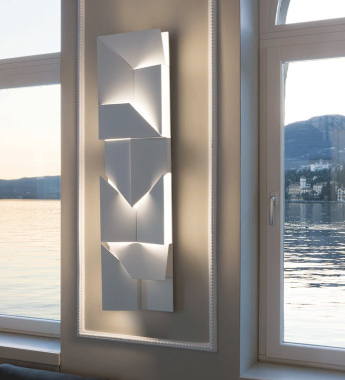 IllumiBeam – Elegant 3D Wall Lamp for Stunning Light Effects 12