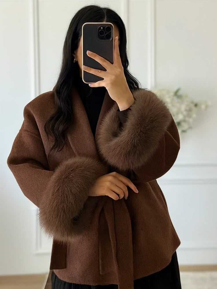 Ava | Elegant Lace-Up Women's Winter Coat for Style and Comfort 6