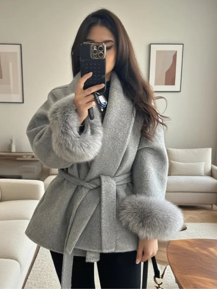 Ava | Elegant Lace-Up Women's Winter Coat for Style and Comfort 7