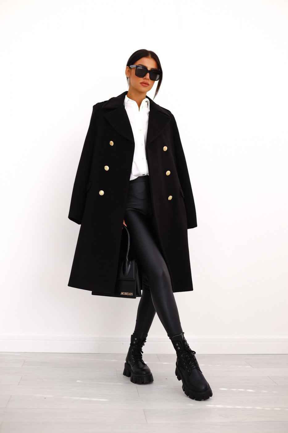 Loretta | Women’s Winter Wool Coat with Elegant Double-Breasted Styling