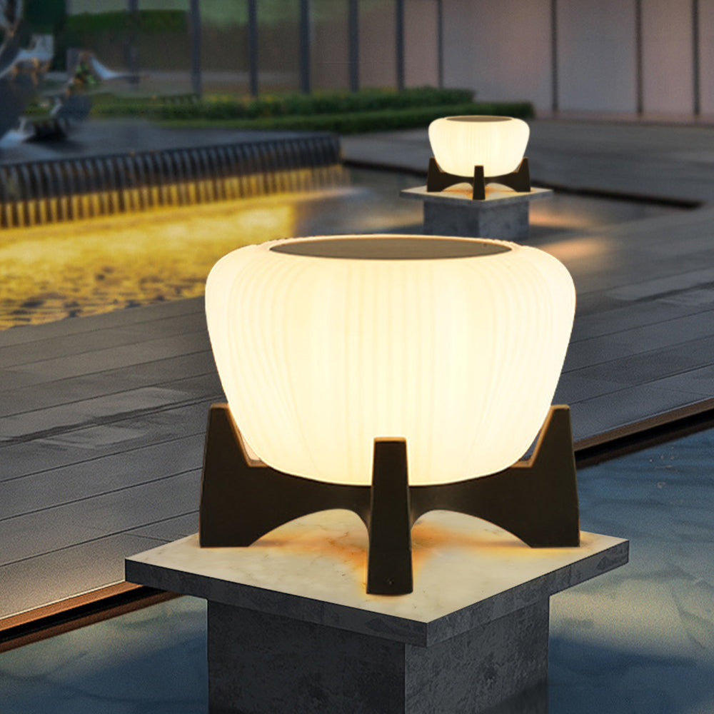 Rayvon | Elegant Outdoor Path Lighting for Timeless Simplicity 4