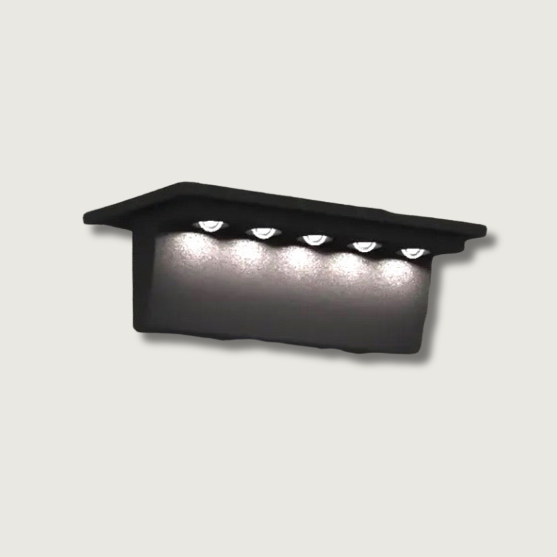SmartGlow – Weather-Resistant Outdoor Light 1