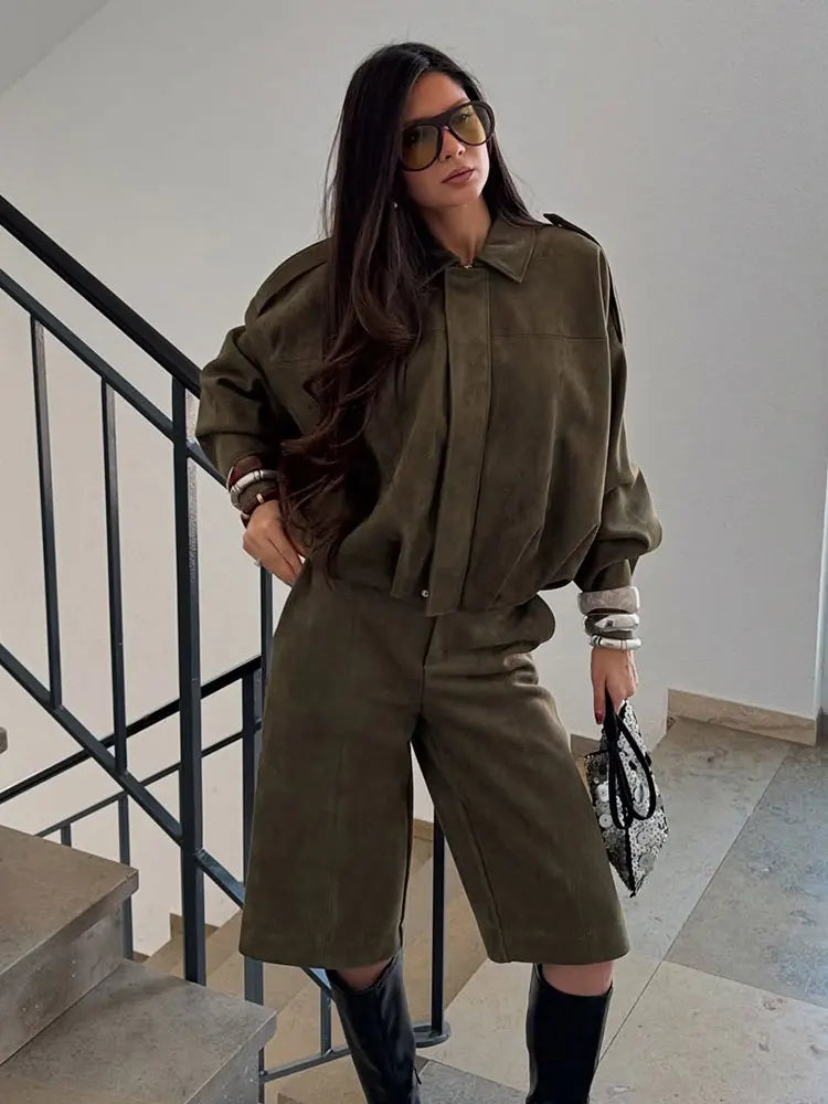 Ava | Trendy Loose Fit Suede Bomber Jacket 5