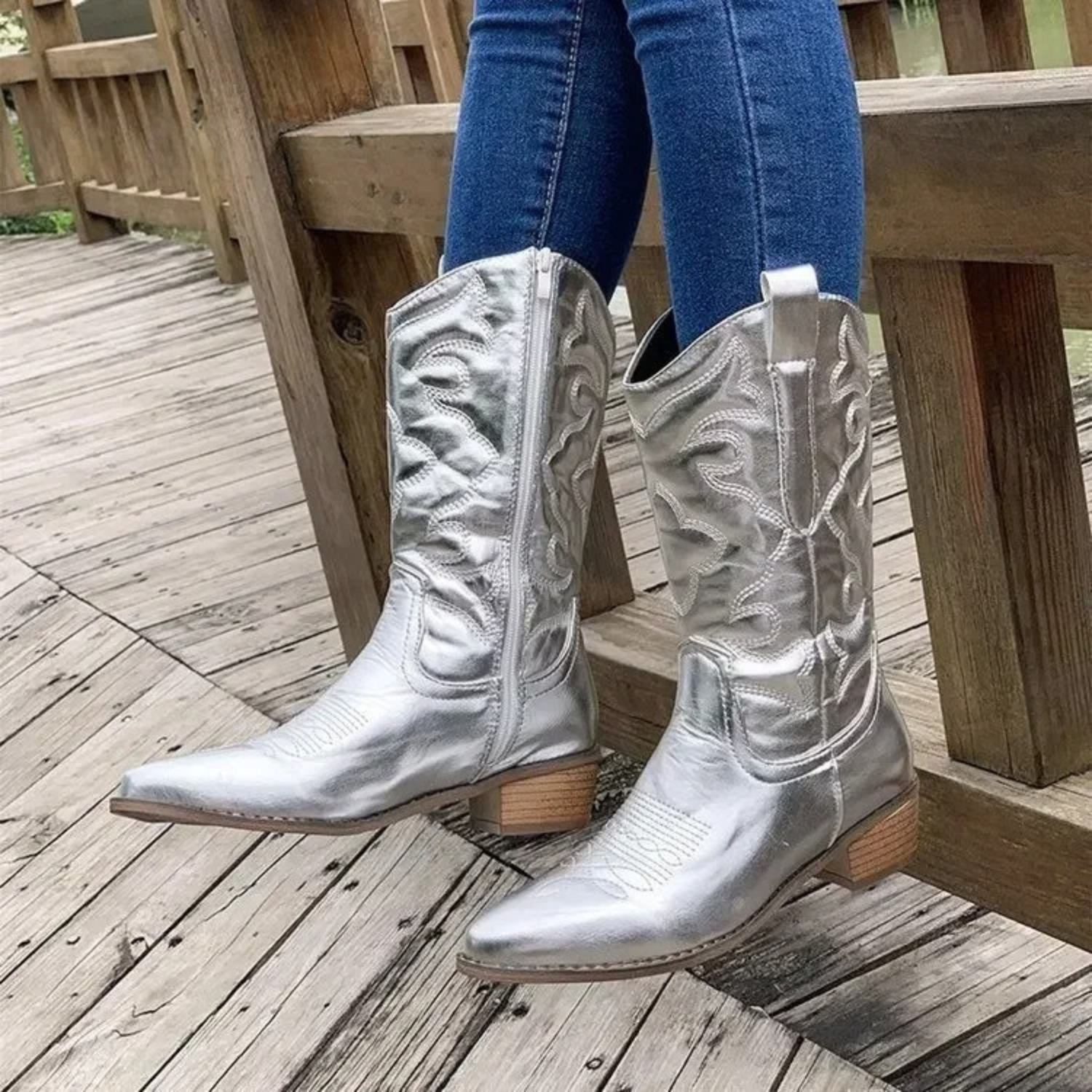Ava | Elegant White Pointed Leather Cowboy Boots 1