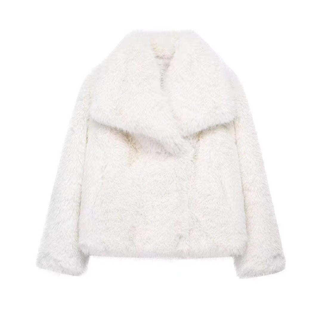Amelie | Elegant Lightweight Faux Fur Jacket