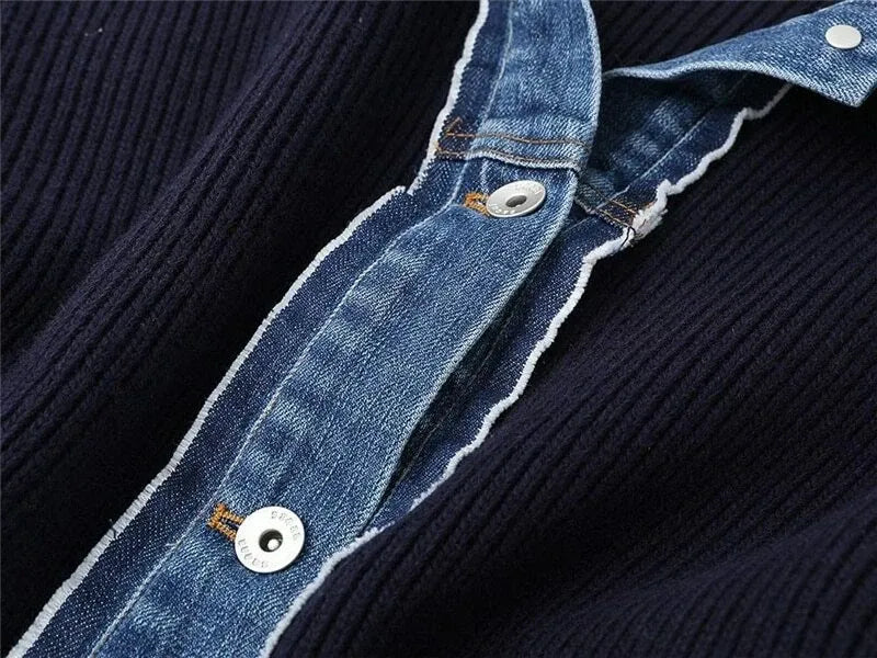 Demi | Women's Denim Metal Button V-Neck Long Sleeve Knit Top